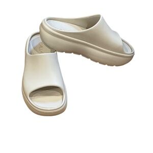 NWOT Calia cream off white rubber platform pool slides 7